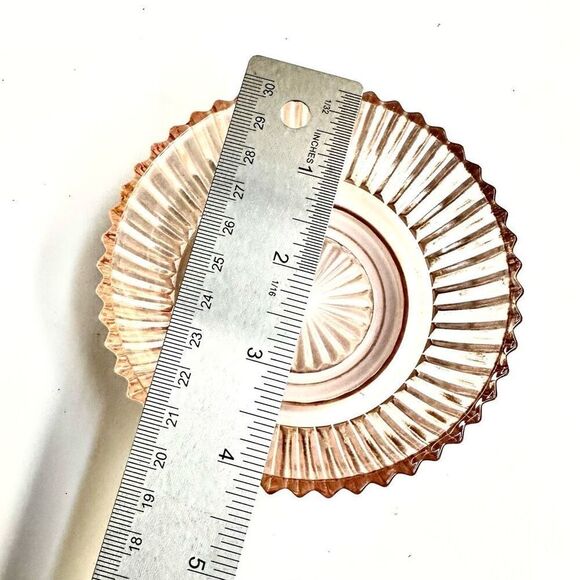 Vintage pink depression small bowl - Picture 6 of 6